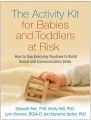 危険にさらされている赤ちゃんと幼児のためのアクティビティ キット、本の表紙