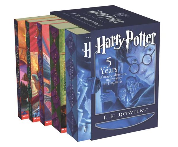 Harry Potter Paperback Boxed Set ( Books 1-5 ) 哈利波特1-5集平裝盒售【金石堂、博客來熱銷】
