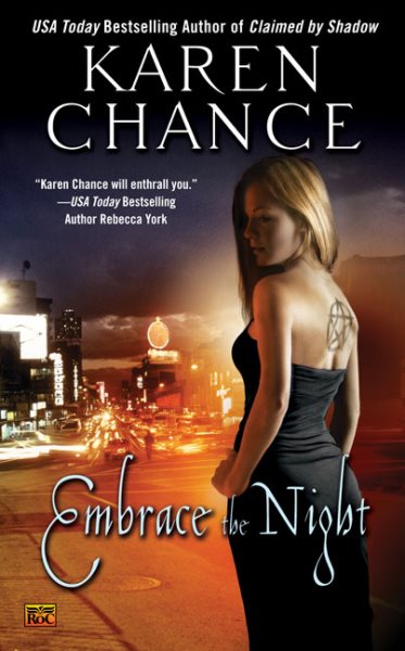 Embrace the Night (Cassandra Palmer Series, Book 3) 五芒星咒03擁抱