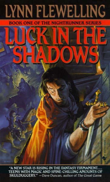 Luck in the Shadows, Vol. 1【金石堂、博客來熱銷】