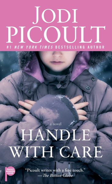 Handle with Care: A Novel小心輕放【金石堂、博客來熱銷】