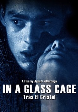 In a glass cage = Tras el cristal