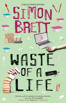 Waste of a life / Simon Brett.