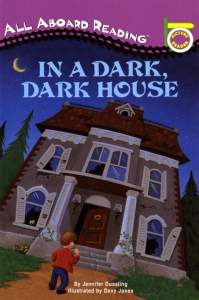 In a Dark, Dark House: A Picture Reader/with 24 Flash Cards | 拾書所