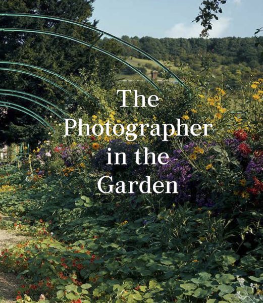 The Photographer in the Garden | 拾書所