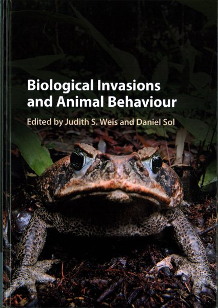 Biological invasions and animal behaviour